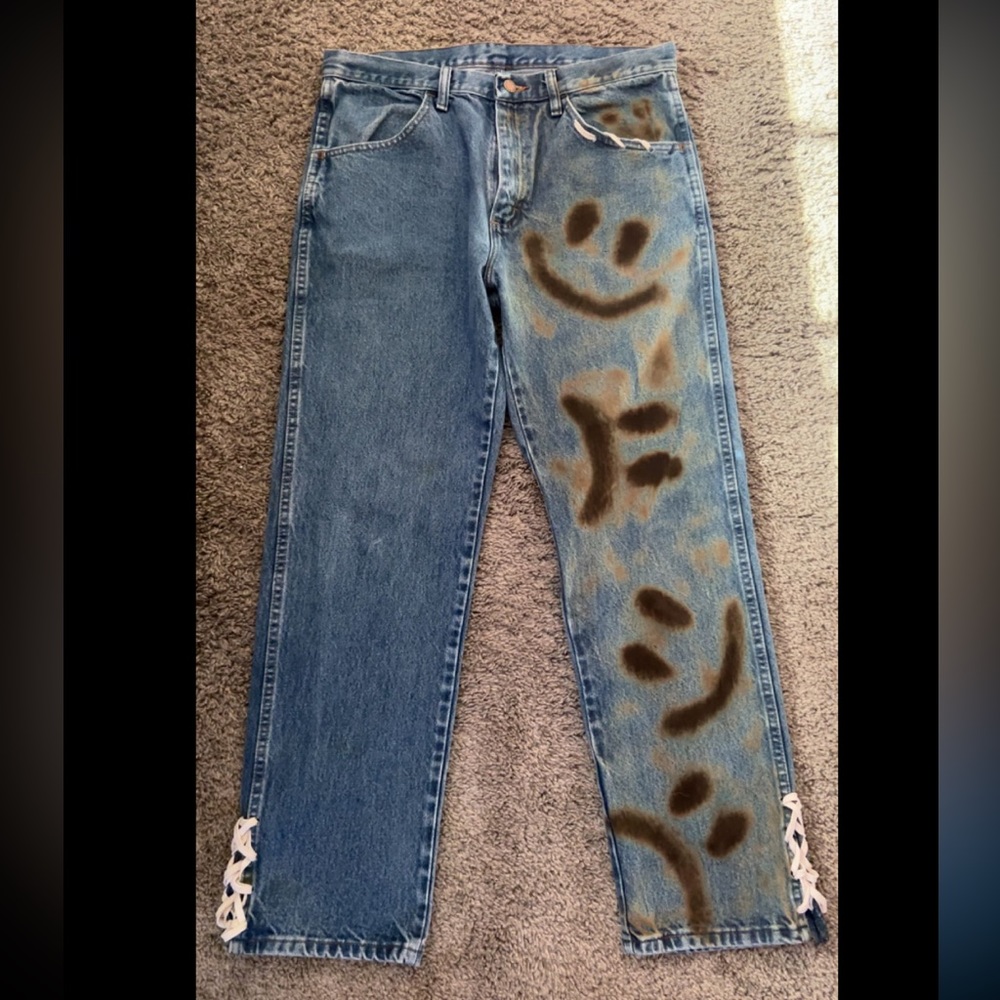 URBÆNARY outcast ‘Two Face’ jeans
